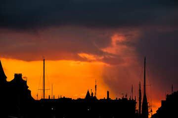 Naklejka premium Sunset hues over Copenhagen, Denmark