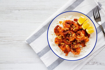 Homemade Hawaiian Garlic Shrimp Scampi on a Plate, top view. Flat lay, overhead, from above. Copy space.