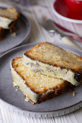 lemon cake with chocolate icing