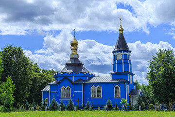 Niebieska cerkiew prawosławna - obrazy, fototapety, plakaty