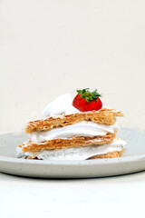Puff pastry cake