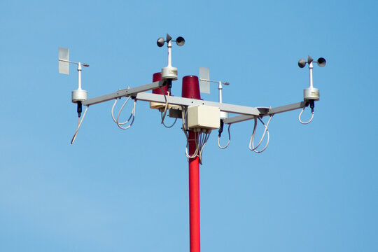 Medidor de velocidad del viento, anem&oacute;metros