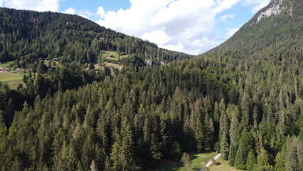 Val Brenta. In questa meravigliosa e piccola valle si ode il richiamo della Natura 