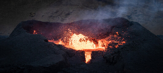 volcano eruption lava flow iceland
