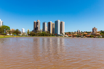 Obraz premium beach view from beach in the park of the Campo Grande City in Mato Grosso do Sul Brazil