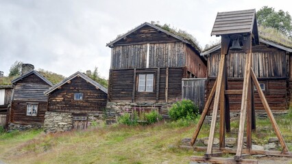 Fototapeta na wymiar centre ville de la cité minière de Røros en Norvège, patrimoine mondial de l'UNESCO