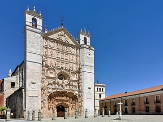 Fototapeta na wymiar San Pablo church in Valladolid