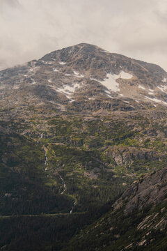 Paysage de Skagway &agrave; bord d'un train vieux de 100 ans