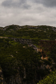 Paysage de Skagway &agrave; bord d'un train vieux de 100 ans