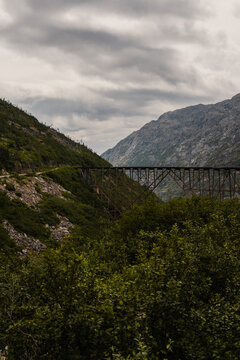 Paysage de Skagway &agrave; bord d'un train vieux de 100 ans