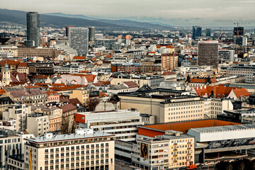 Obraz premium Capital city of Slovakia - Bratislava skyline