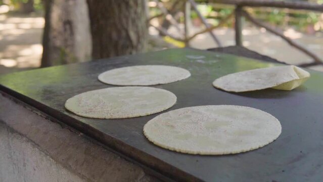 Tortillas comal
