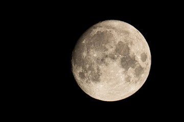 Close-up of the full moon with a 1200 telephoto lens