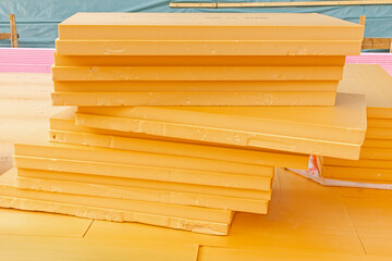 staple of insulation panel