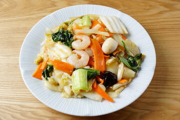 中華丼　中華料理