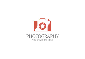 Linear logo of the camera photographer. Abstract symbol for a photo Studio in a simple minimalistic style. Vector logo template for wedding photographer