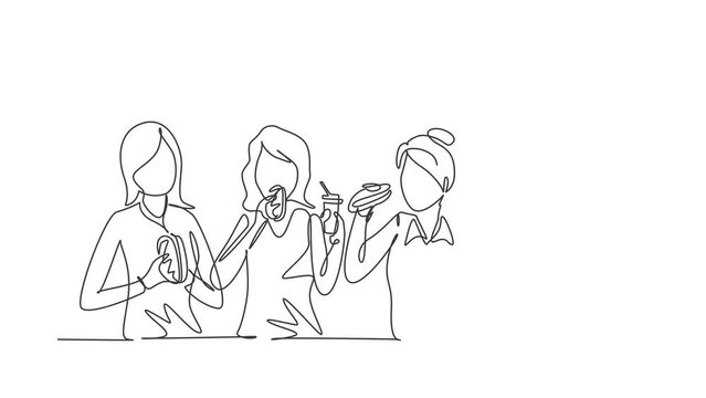 Animated self drawing of continuous line draw friends eating fast food meal in restaurant. Group of happy women sitting, talking, dinner, burgers and drinking soda. Full length single line animation.