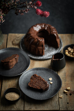 bundt cake moelleux gâteau fondant fait maison au chocolat et noisettes