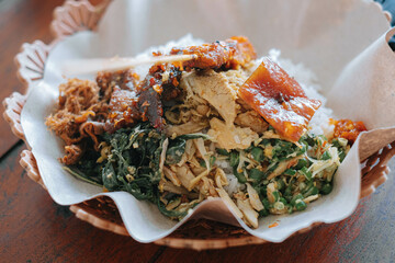 A plate of Balinese's nasi babi guling