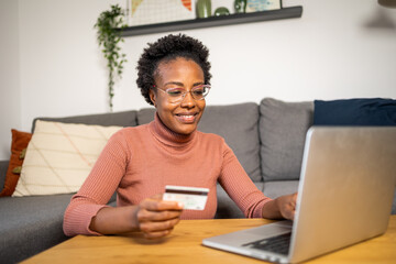 African American paying with online card 