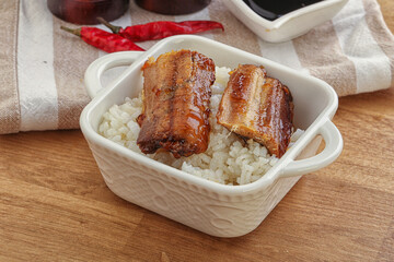 Roasred eel with steamed rice