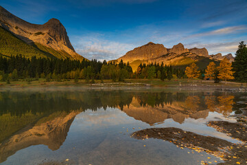  Quarry Lake is one of the most beloved recreation spots in all of Canmore, Alberta. 