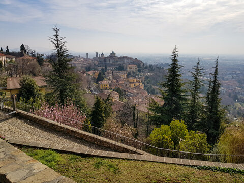 Bergamo Vista Da San Vigilio