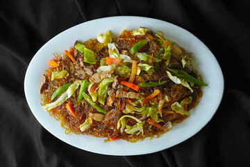sotanghon noodles