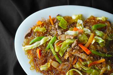 sotanghon noodles