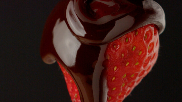 macro strawberry chocolate drip slow motion liquid cocoa delicious food lust
