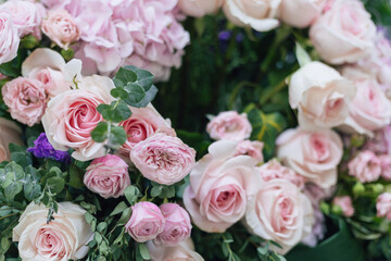 Fototapeta na wymiar pink roses bouquet