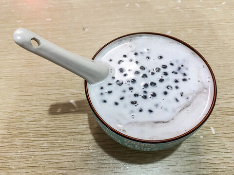 Hong Kong Sugar Water Coconut Milk Red Bean Sago