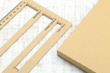 ポストインケースとスケール