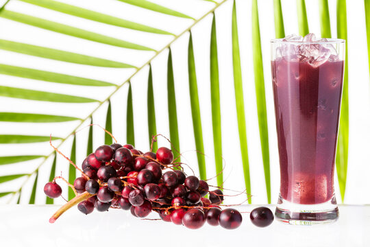 Bactris guineensis - Refreshing drink of corozo coste&ntilde;o. Traditional Colombian drink