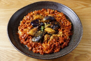 麻婆茄子丼　中華料理