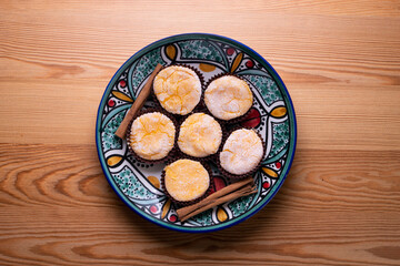 Yolks Santa Teresa. Postre tradicional español hecho con monjas en conventos.