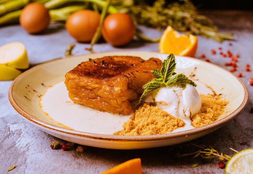 torrija with icecream