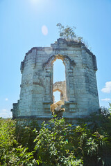 Fototapeta premium Ruins of an old historical building.