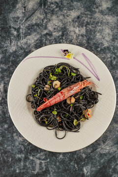 Spaghetti Neri dish on plate