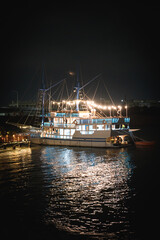 Fototapeta na wymiar Boat Light at Night