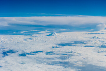 Fototapeta na wymiar Nubes desde las alturas