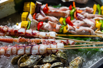 Seafood and vegetable on the skewers