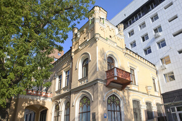 Fototapeta na wymiar Neo-Renaissance castle of Baron Steingel (now Institute of Orthopedics and Traumatology) in Kyiv, Ukraine