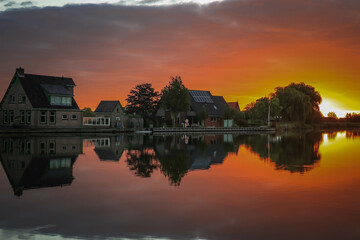Fototapeta premium sunset over the lake