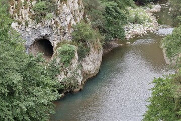 San Severino - Scorcio del Fiume Mingardo nella Gola del Diavolo
