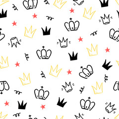 Doodle crown hand drawn seamless pattern. Doodle princess crown, queen tiara pattern. Line sketch royal background. Queen, king hand drawn simple background, wallpaper. Vector illustration.