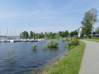 Lakeshore path on Moehne Lake in Koerbecke, North Rhine-Westphalia, Germany