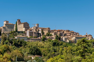 Fototapeta na wymiar Panoramic view of the historic center of Todi, Perugia, Italy