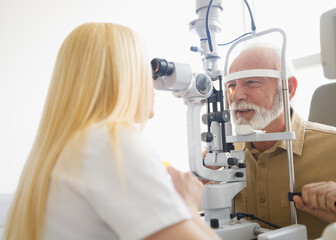 Fototapeta na wymiar Senior man during the eye exam