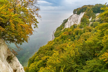 Blick vom Königsstuhl an der Kreideküste der Ostsee auf der Insel Rügen